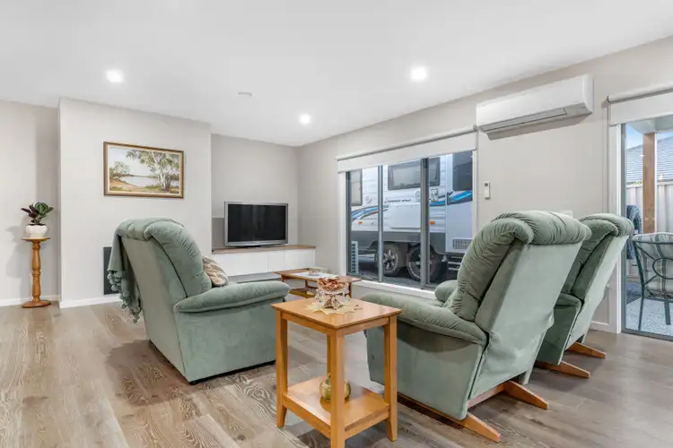 Fourth view of Homely house listing, 47 Willoby Drive, Alfredton VIC 3350