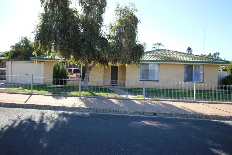 1 Miller Street, Waikerie SA 5330