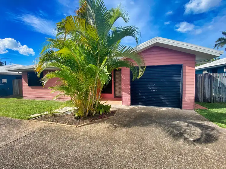 2/5 East Street, Sarina QLD 4737