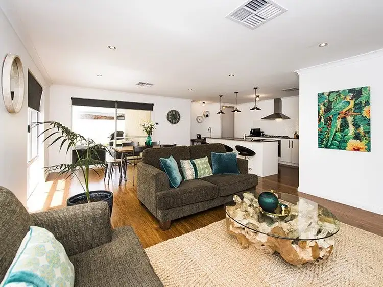 Sixth view of Homely house listing, 6 Gilba Place, Maida Vale WA 6057