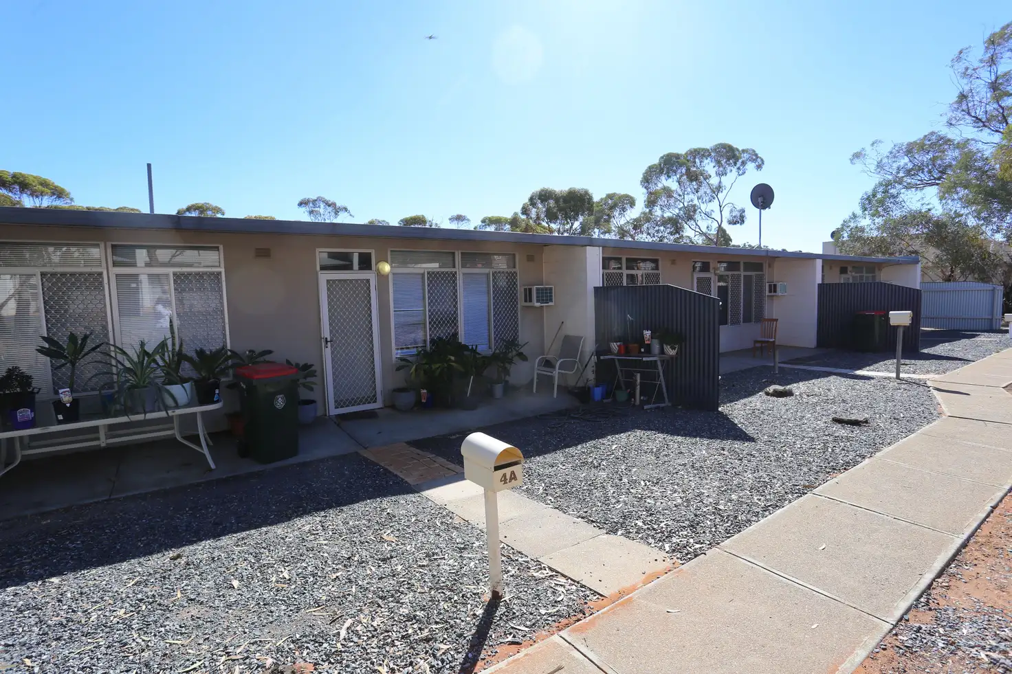 Main view of Homely block of units listing, 4 The Crossing, Kambalda East WA 6442