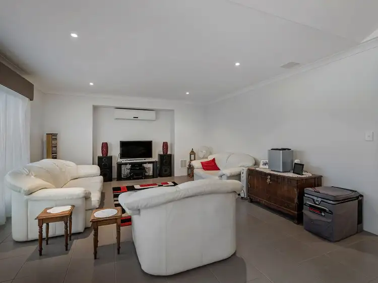 Sixth view of Homely house listing, 5 Spindrift Vista, Glenfield WA 6532