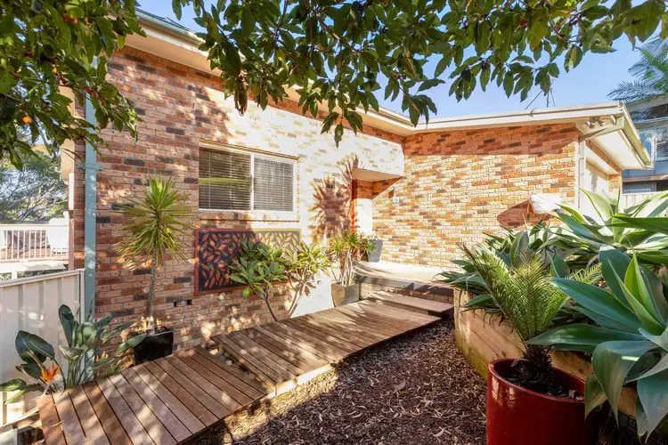 Second view of Homely house listing, 95 Vista Avenue, Catalina NSW 2536