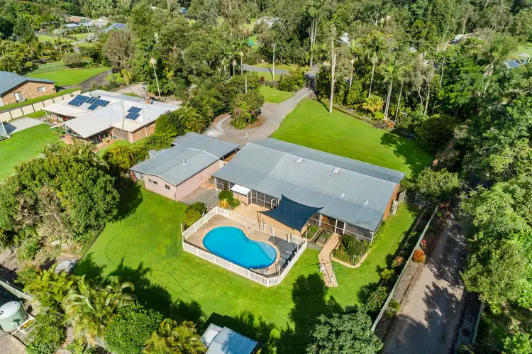 13 Graham Drive, Landsborough QLD 4550