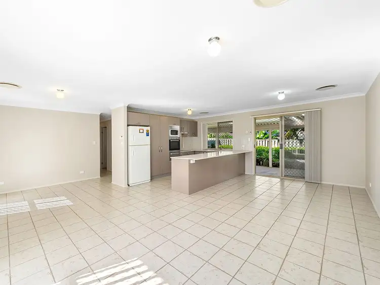 Sixth view of Homely house listing, 10 Beauchamp Street, Seventeen Mile Rocks QLD 4073
