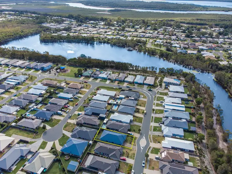 Second view of Homely house listing, 72 Lakeside Crescent, Ningi QLD 4511