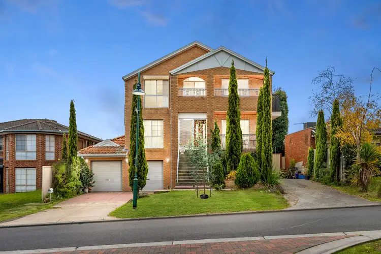64 Quail Way, Rowville VIC 3178