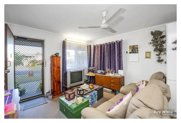 Fourth view of Homely semi-detached listing, 1-2/14 Locke Street, Kawana QLD 4701