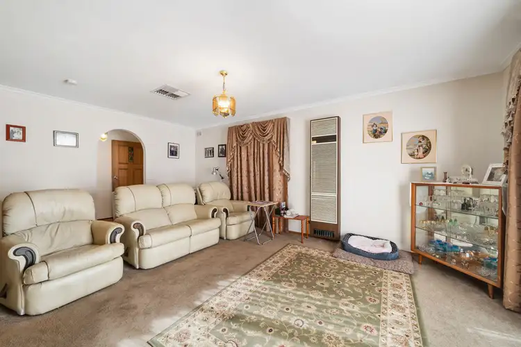 Fifth view of Homely house listing, 6 Rose Court, Benalla VIC 3672