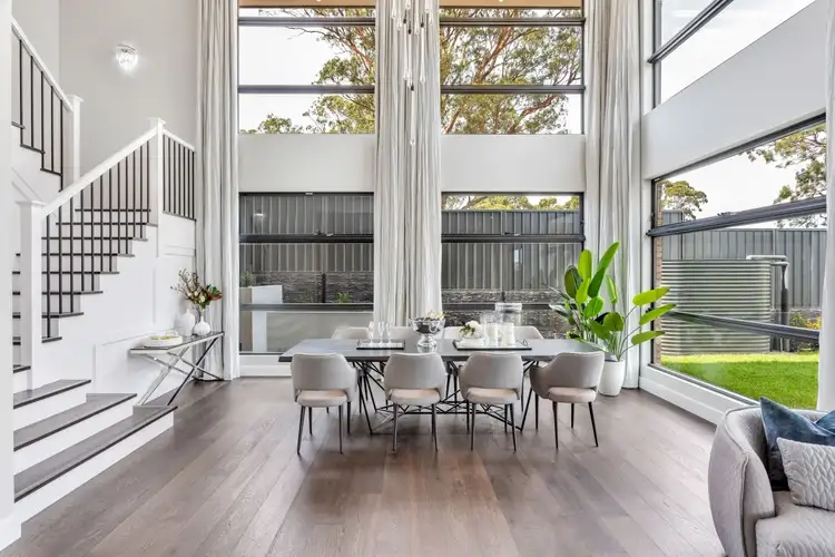 5 Symon Crescent, Craigburn Farm SA 5051