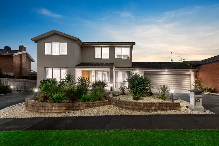 2 Alana Court, Wantirna South VIC 3152