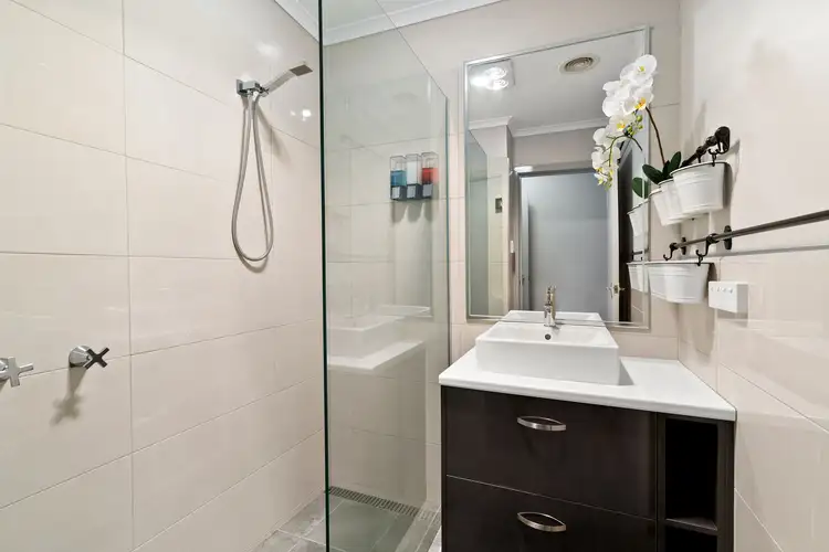 Sixth view of Homely unit listing, 4/24 Lusher Road, Croydon VIC 3136