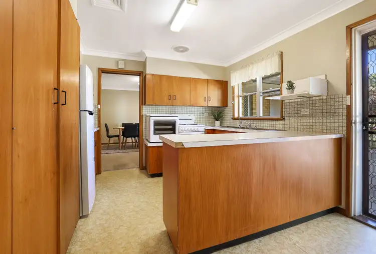 Fifth view of Homely house listing, 1 Raglan Street, Tamworth NSW 2340