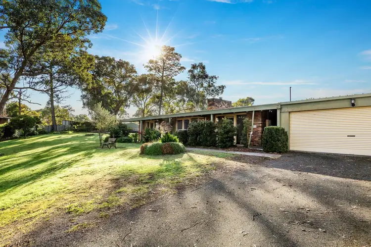 102 Lambert Street, Diamond Creek VIC 3089