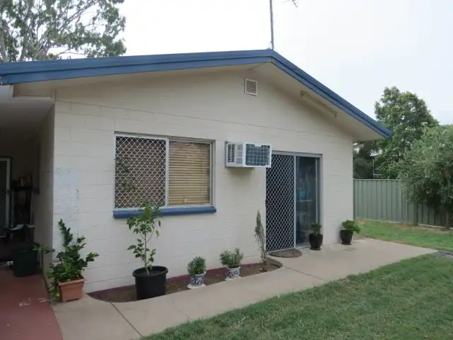 Main view of Homely unit listing, 1/105 Opal Street, Emerald QLD 4720