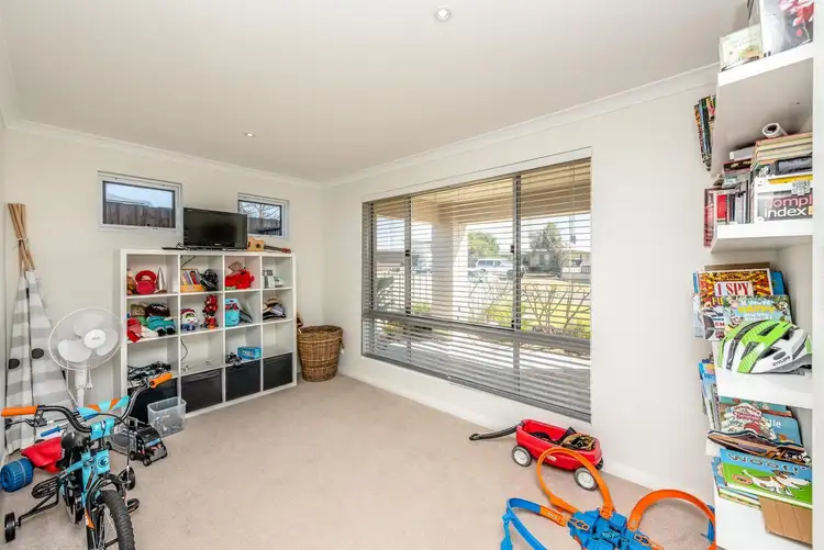 Sixth view of Homely house listing, 4 Seaview Court, Port Denison WA 6525