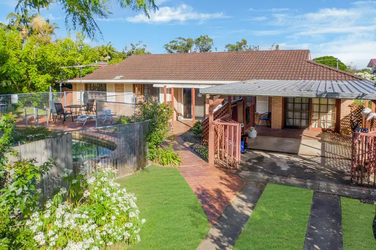 35 Westmoreland Boulevard, Springwood QLD 4127