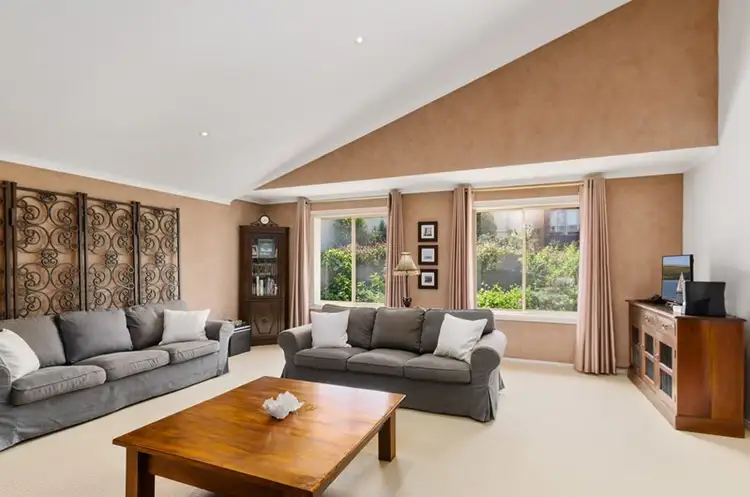 Second view of Homely house listing, 7 Yarle Crescent, Flinders NSW 2529