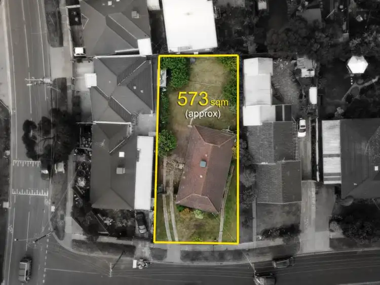 Second view of Homely house listing, 3 Redan Court, Westmeadows VIC 3049