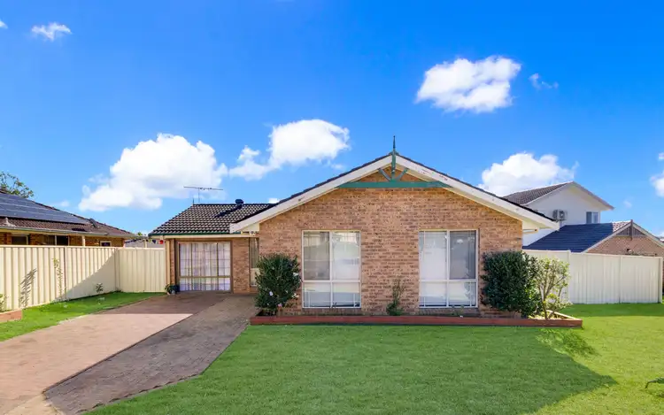 20 Harwood Place, St Helens Park NSW 2560