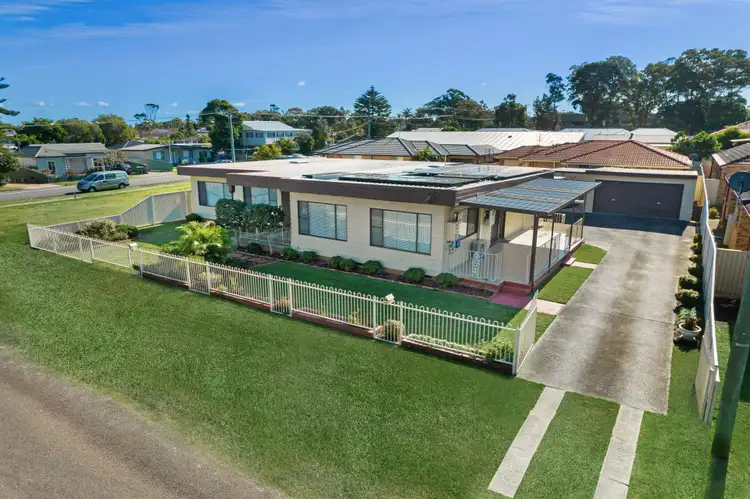 12-14 Belbowrie Street, Canton Beach NSW 2263