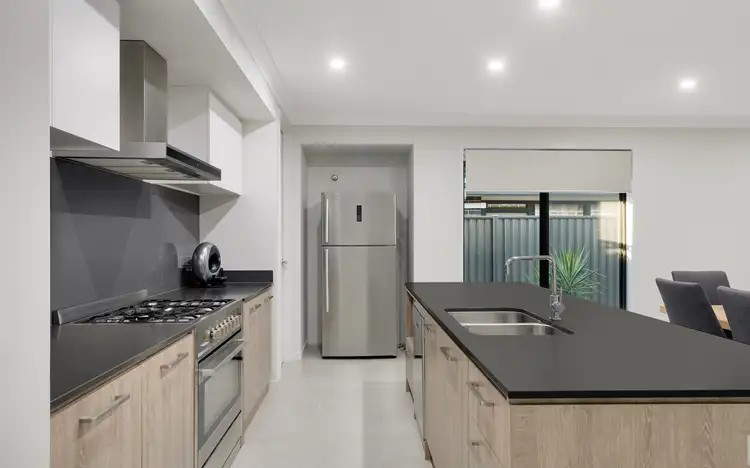 Sixth view of Homely house listing, 7 Molnar Circuit, Oran Park NSW 2570