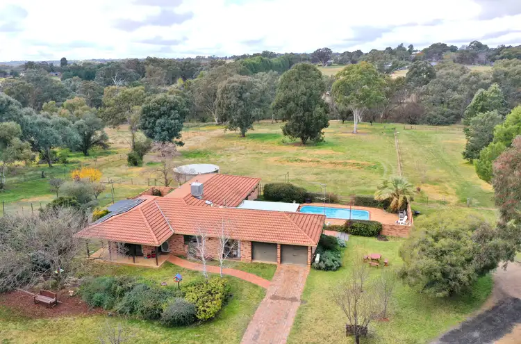 32-36 Petticoat Lane, Young NSW 2594