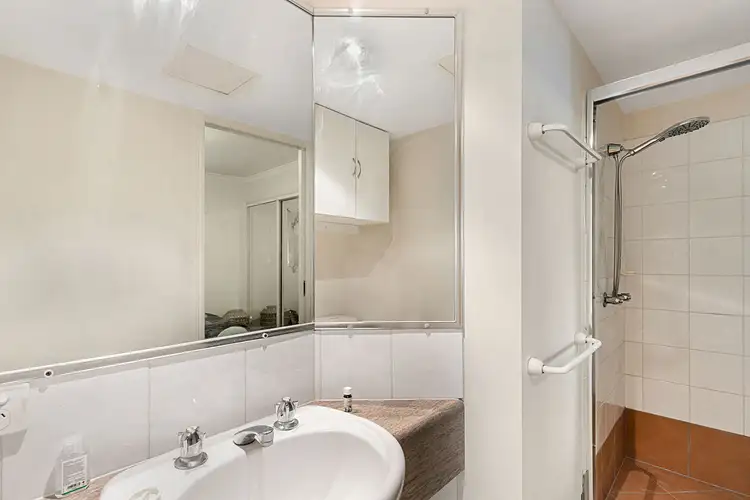 Sixth view of Homely unit listing, 6/27 Campbell, Toowong QLD 4066