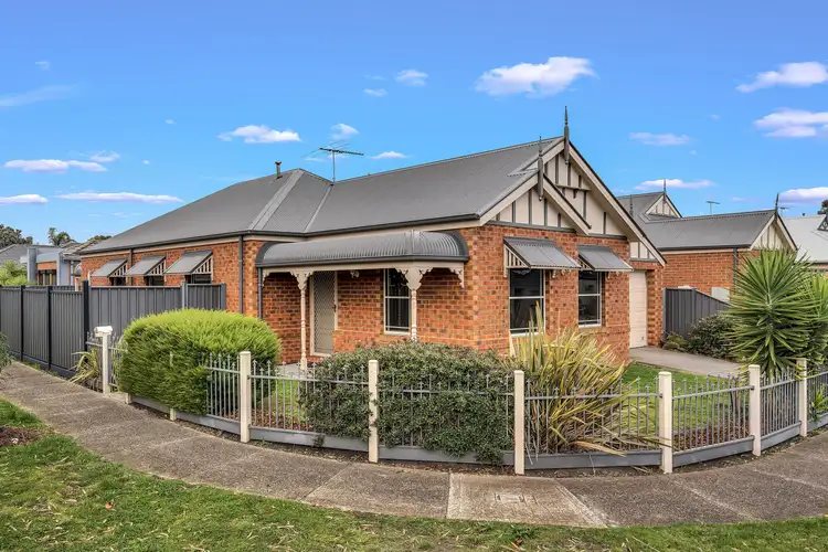 Main view of Homely house listing, 11 Gippsland Way, Craigieburn VIC 3064