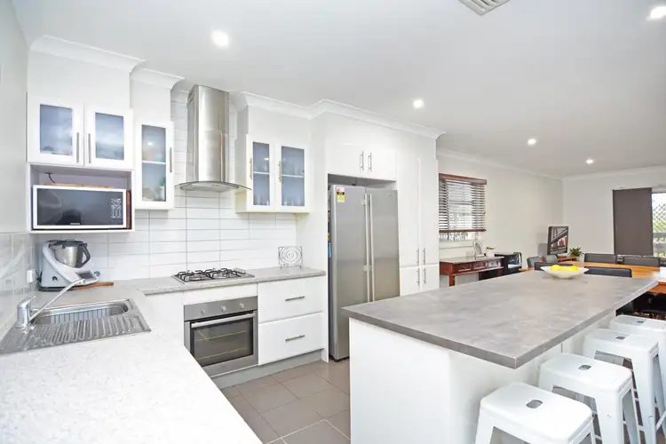 16 Emmett Street, Ouyen VIC 3490