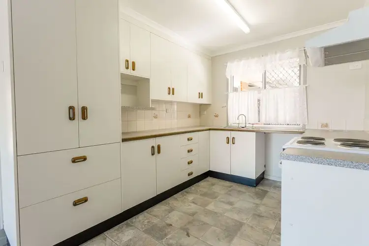 Third view of Homely house listing, 10 Roseanne Road, Emerald QLD 4720