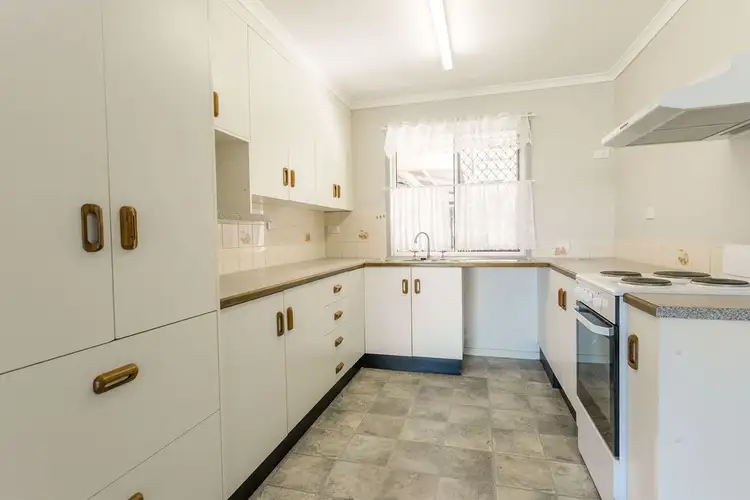 Fourth view of Homely house listing, 10 Roseanne Road, Emerald QLD 4720