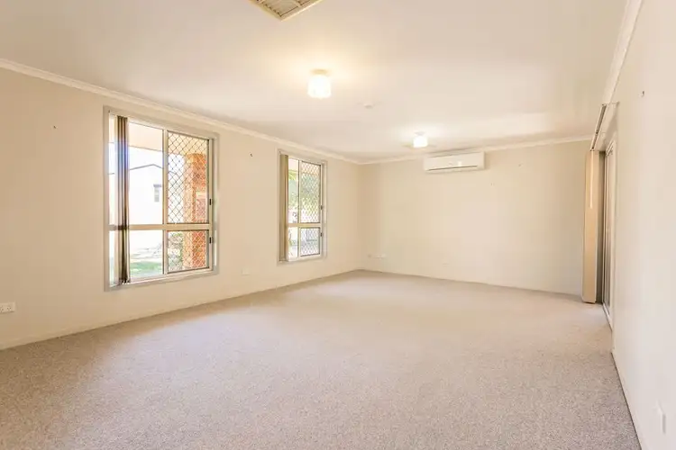 Fifth view of Homely house listing, 10 Roseanne Road, Emerald QLD 4720