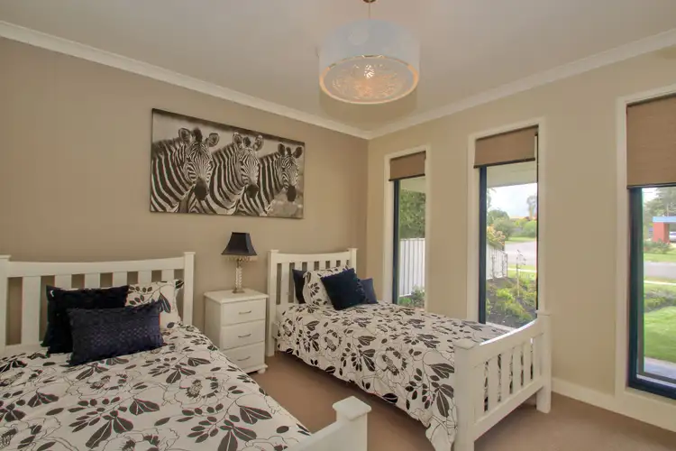Sixth view of Homely house listing, 10 Manse Road, Cobram VIC 3644