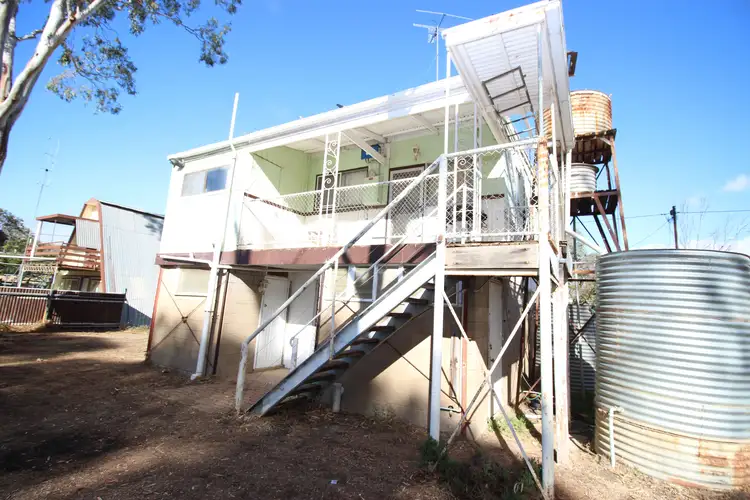 11 Armstrong Street, Blanchetown SA 5357