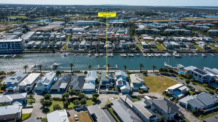 14 North View Street, Hope Island QLD 4212