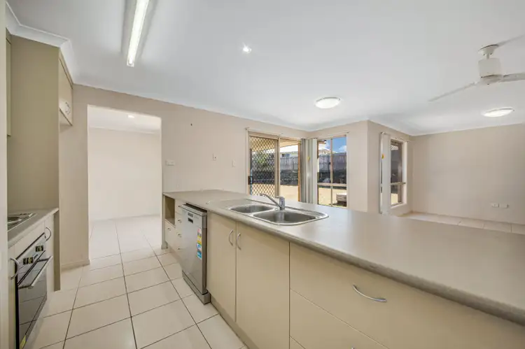 Sixth view of Homely house listing, 4 Leichhardt Court, Glen Eden QLD 4680