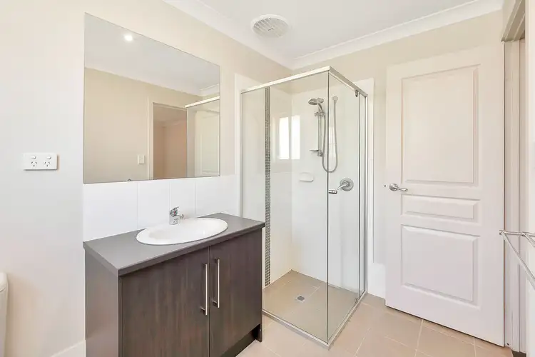Sixth view of Homely house listing, 32 Pfitzner Close, Murray Bridge SA 5253