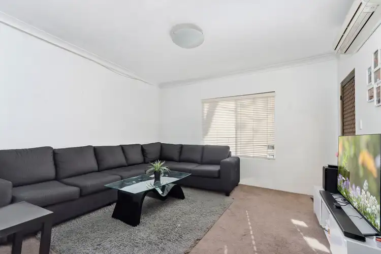 1/1 Shaftesbury Street, Carlton NSW 2218