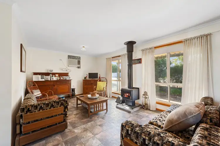 Fifth view of Homely house listing, 2 Melaleuca Court, Balgowan SA 5573