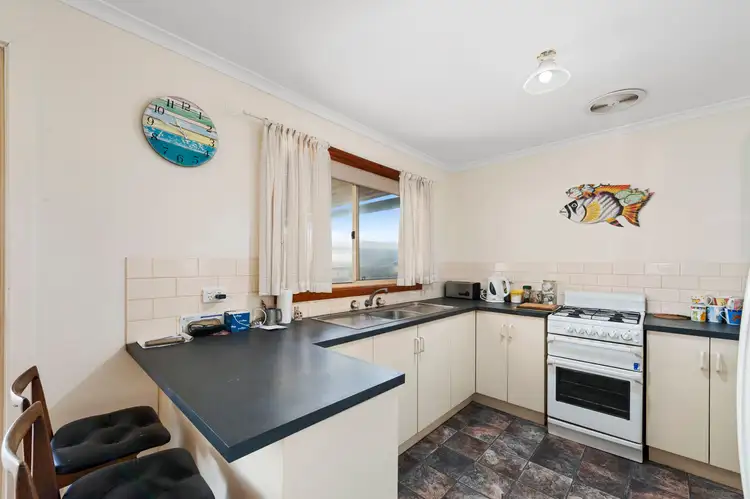 Sixth view of Homely house listing, 2 Melaleuca Court, Balgowan SA 5573