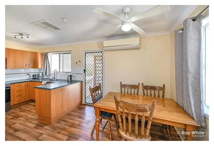 Sixth view of Homely house listing, 4 Sunrise Crescent, Gracemere QLD 4702