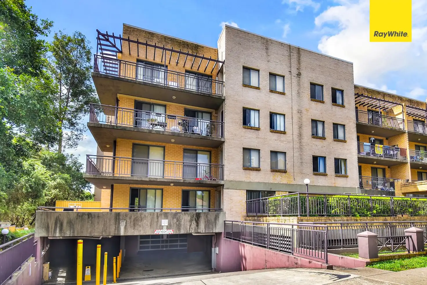 Main view of Homely unit listing, 32/5-9 Fourth Avenue, Blacktown NSW 2148