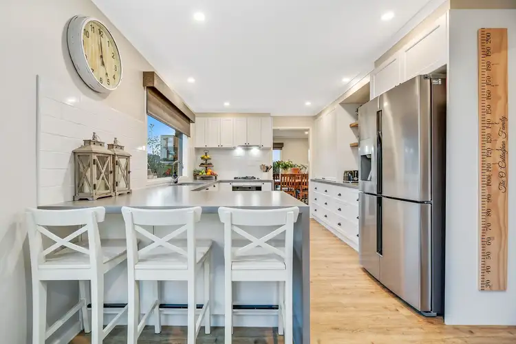Fifth view of Homely house listing, 33 St Boswells Avenue, Berwick VIC 3806