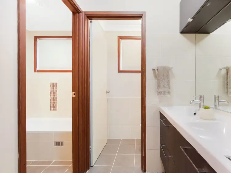 Sixth view of Homely house listing, 20 Dorrigo Crescent, Bow Bowing NSW 2566