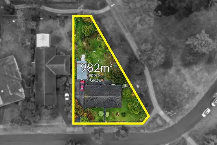 Fourth view of Homely house listing, 2 York Road, Berwick VIC 3806