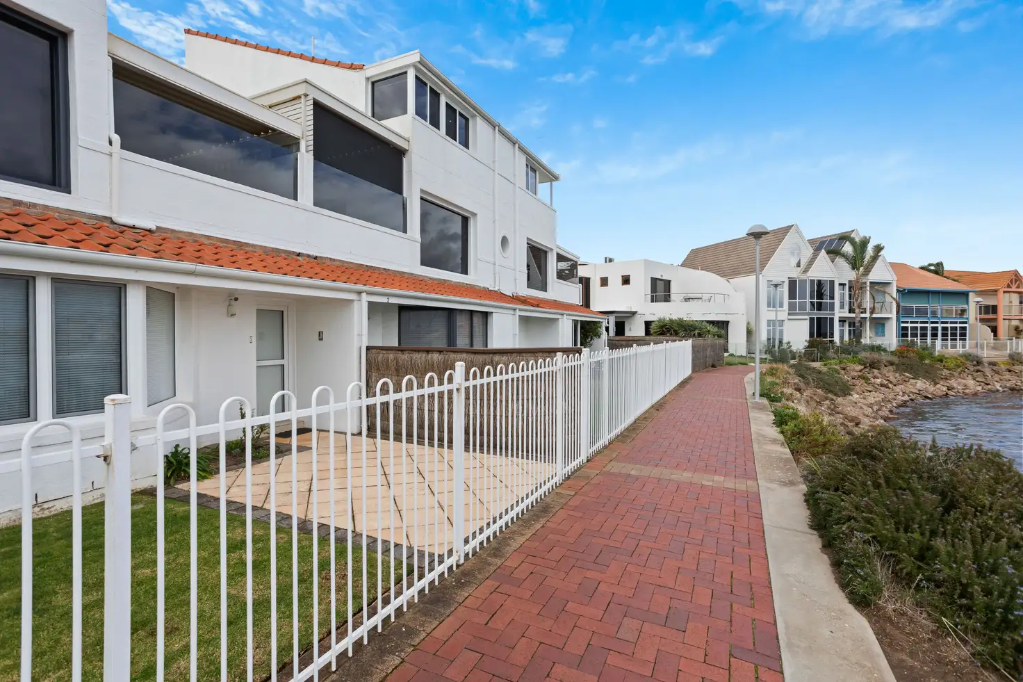 Main view of Homely townhouse listing, 10/10 Nerida Drive, North Haven SA 5018