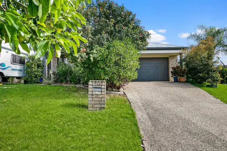 37 Daguilar Street, Petrie QLD 4502