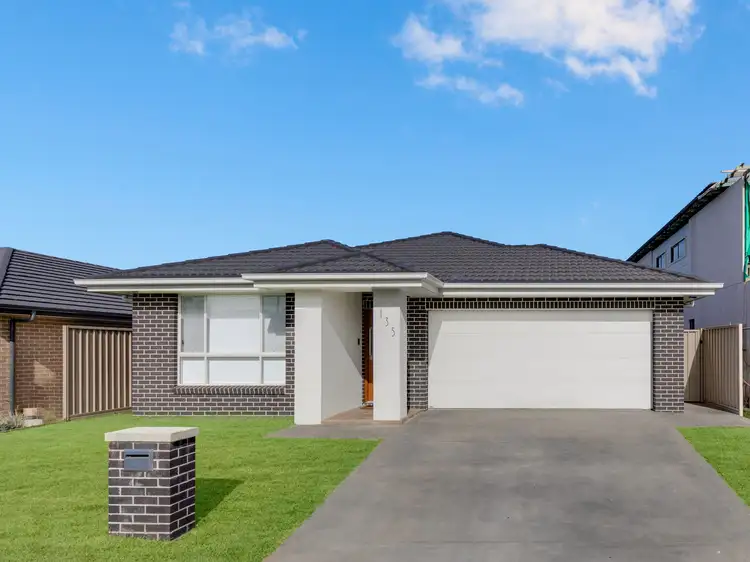 135 Hampshire Boulevard, Spring Farm NSW 2570