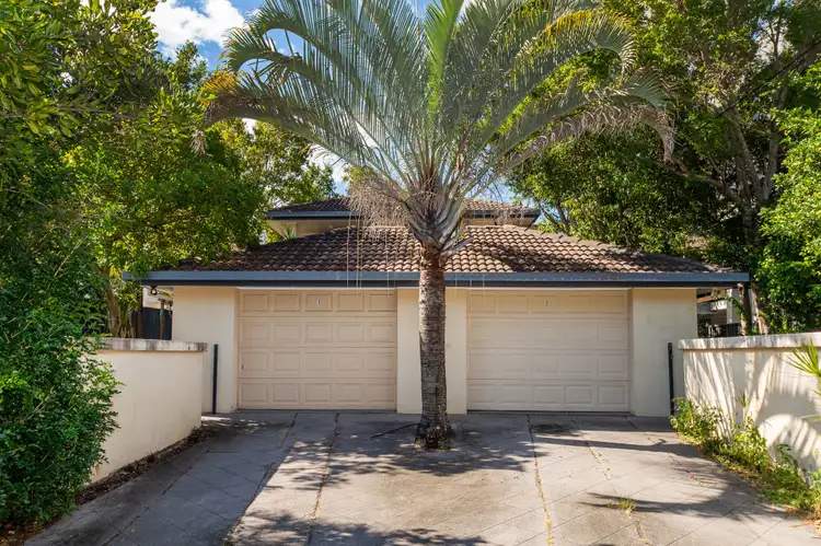 Fifth view of Homely semi-detached listing, 1 & 2/5 Purli Street, Chevron Island QLD 4217